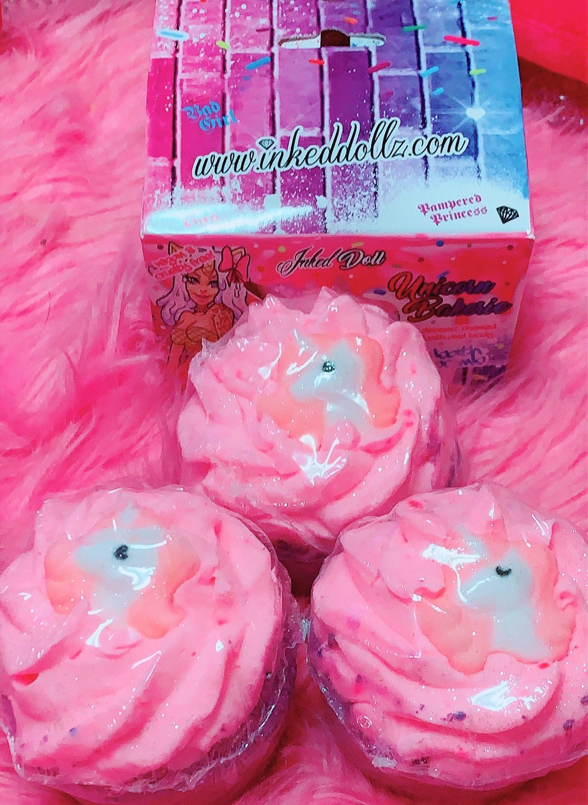 *UNICORN CUPCAKE “Dessert Bath Bomb “Unicorn Bakerie”
