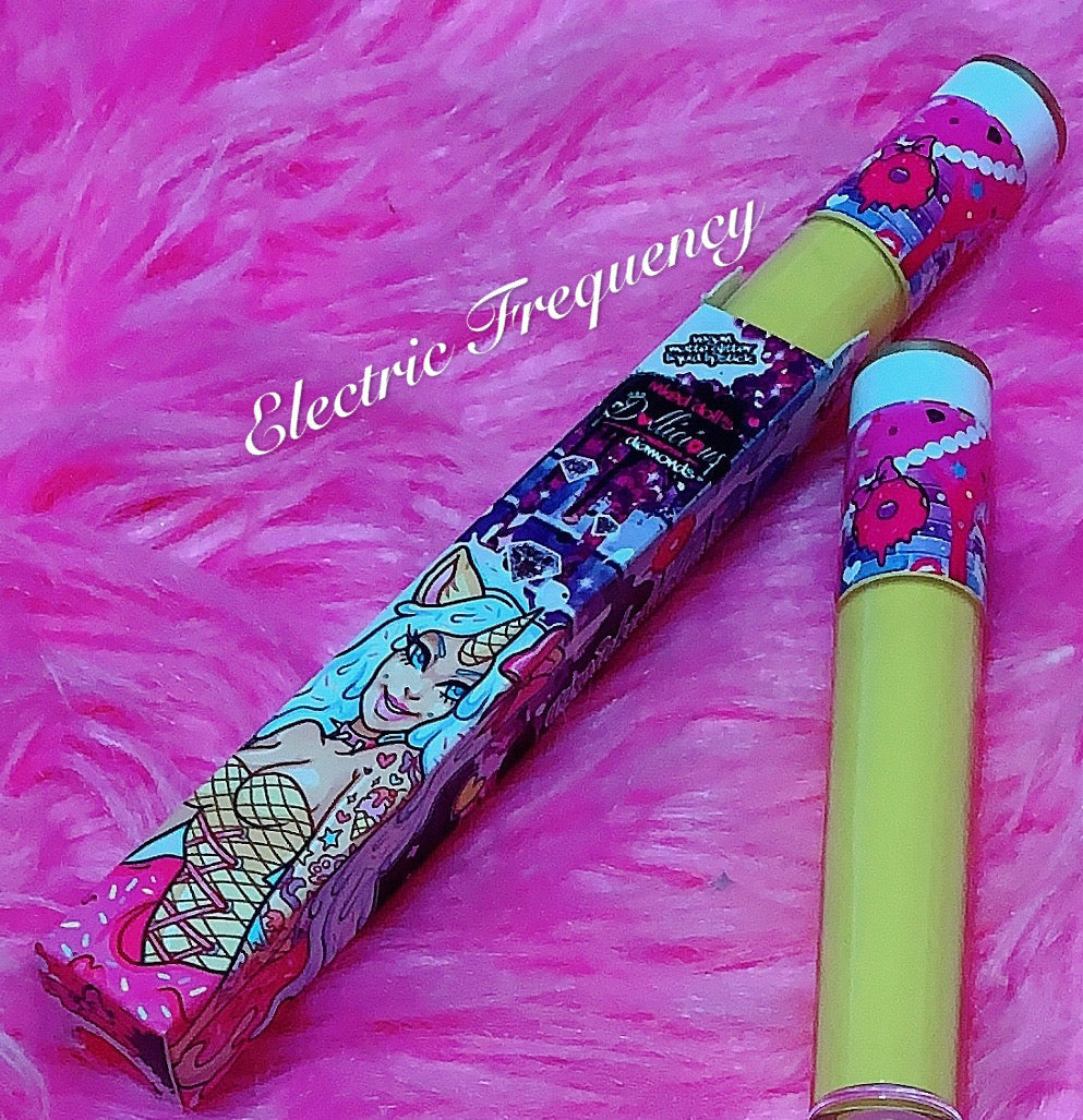  *UV* NEON EYLINER !!