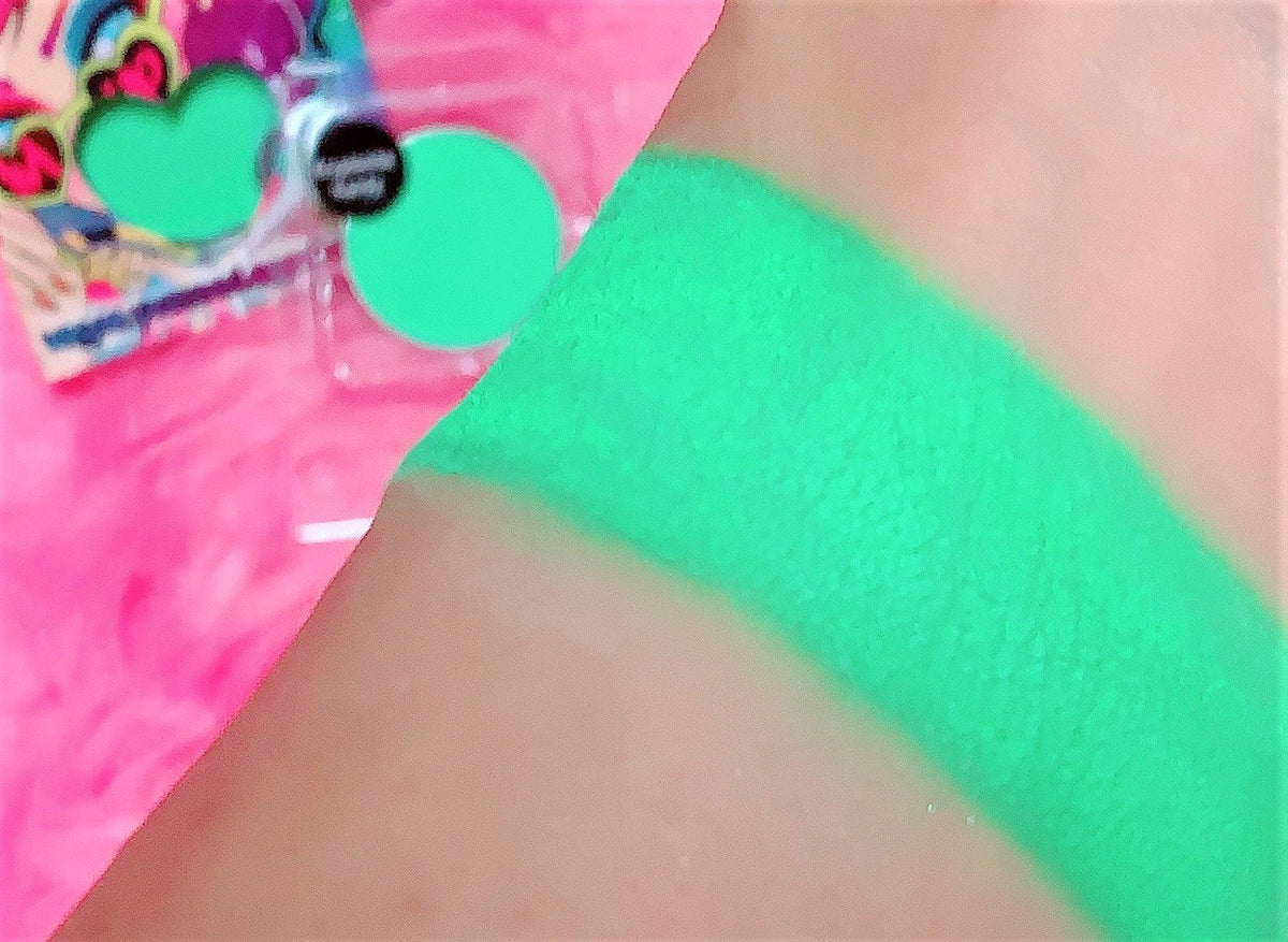  KRYPTONITE KANDY! (Bright Green) PRESSED EYESHADOW SINGLE