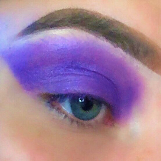  MYSTIFY! (Medium/Dark Purple) PRESSED EYESHADOW SINGLE