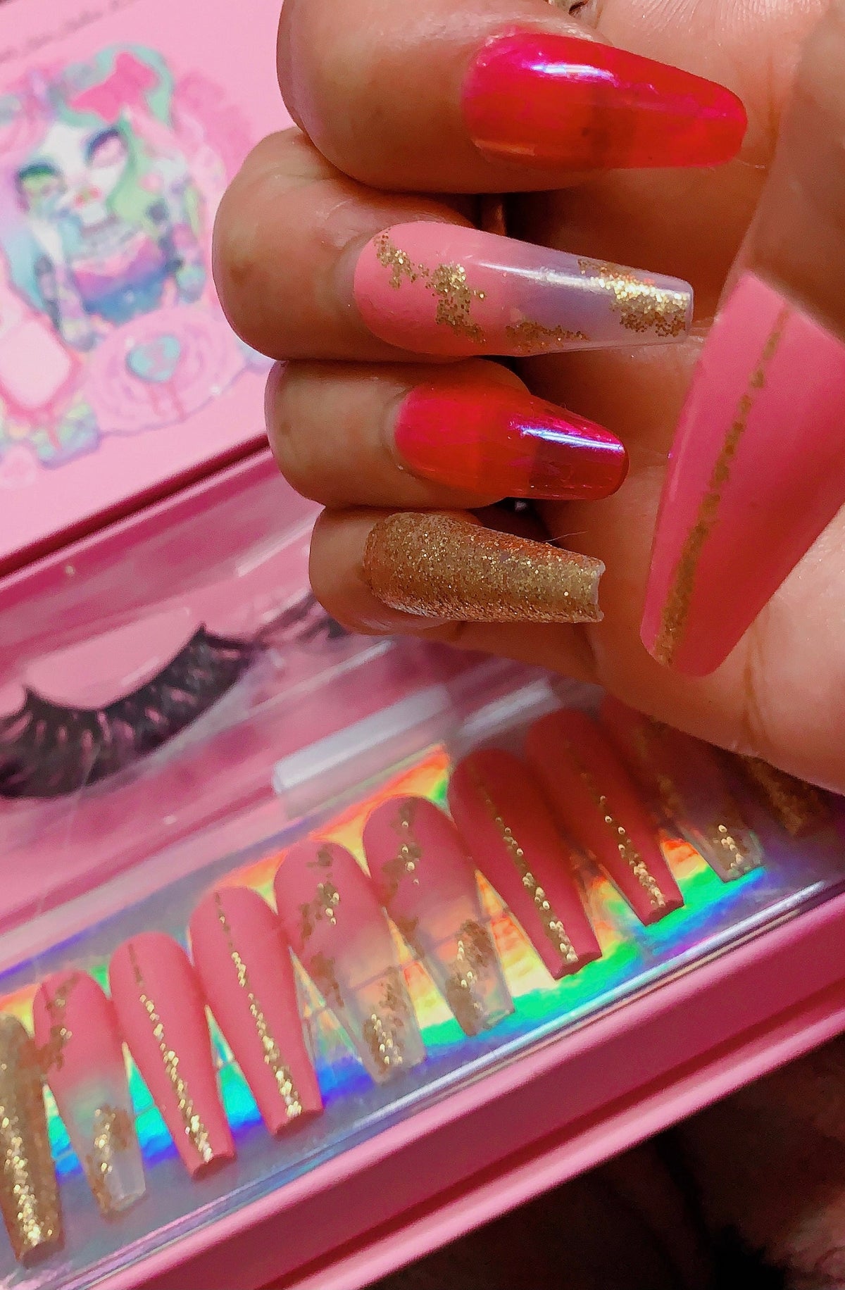  CUPCAKE CURRENCY 6D Xtra Thick N' Bold DreamDoll-Luxe Lash & Nail Set