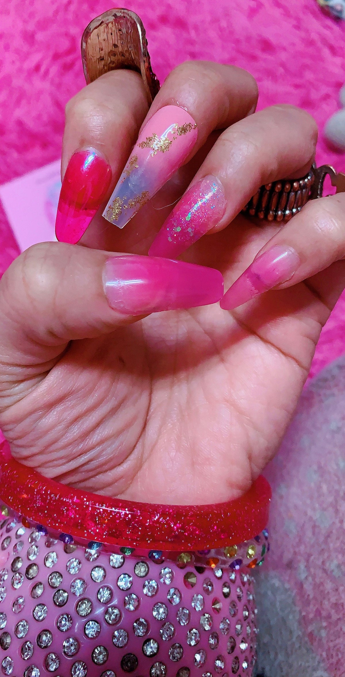  CUPCAKE CURRENCY 6D Xtra Thick N' Bold DreamDoll-Luxe Lash & Nail Set